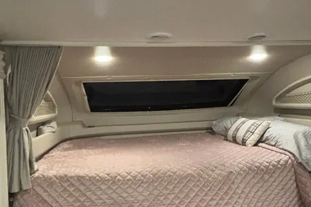 Best Entegra Coach Odyssey 30z Farmhouse Class C