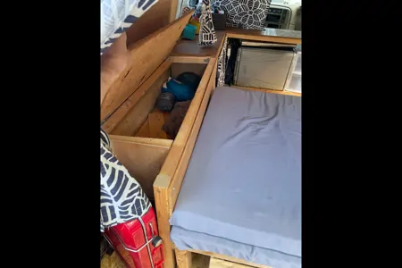 GMC Safari Campervan