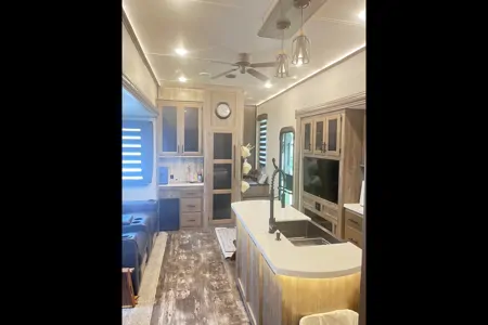 Johnson’s Forest River Saber 38DBQ 5th Wheel