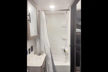 Johnson’s Forest River Saber 38DBQ 5th Wheel