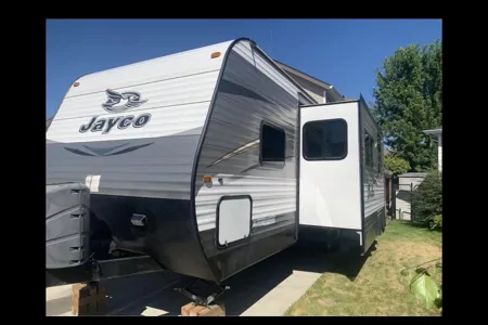 Breanna's Jayco 26bhs Travel Trailer