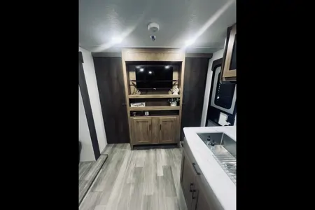 Traveler’s Trove “Casa Nomad” 