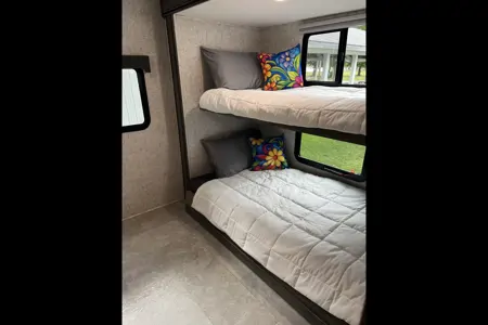"Belle Vita" (Beautiful Life) RV Cottage-FOR SALE $39K