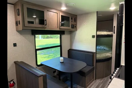 2024 Jayco Jay Flight 260BH | Sleeps 10 | Delivery Available