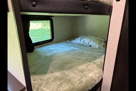 2024 Jayco Jay Flight 260BH | Sleeps 10 | Delivery Available