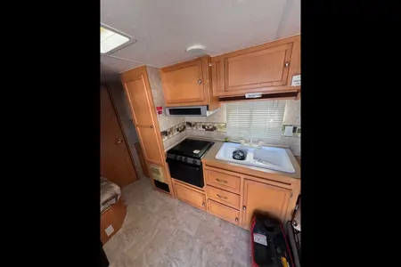 Zachary's Perfect WT185 Trailer for Any Adventure