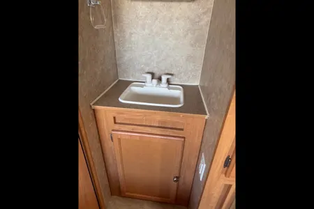 Zachary's Perfect WT185 Trailer for Any Adventure