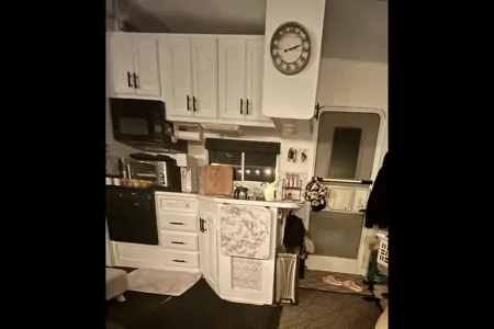 RaeRae’s Keystone Everest Fifth Wheel