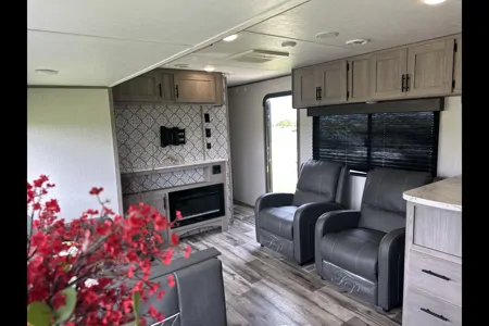 S&B Dutchman Coleman CM286RK22 Travel Trailer