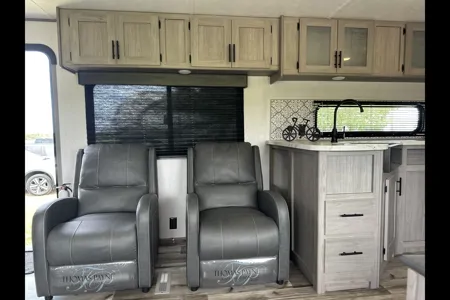 S&B Dutchman Coleman CM286RK22 Travel Trailer
