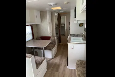 David's Extreme lite 27 feet Fifth Wheel