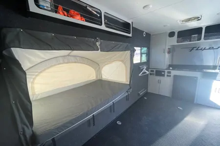 Roulotte Cargo 14’ Hybride Offroad