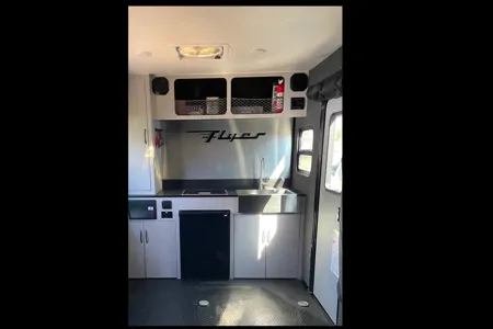 Roulotte Cargo 14’ Hybride Offroad