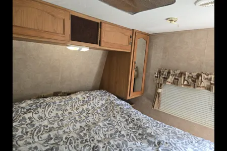 Cleugh's 27" Springdale Travel Trailer