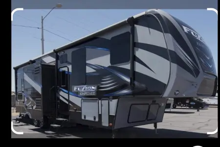 Jason's Keystone Fz442 Fifth Wheel