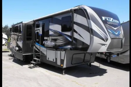 Jason's Keystone Fz442 Fifth Wheel