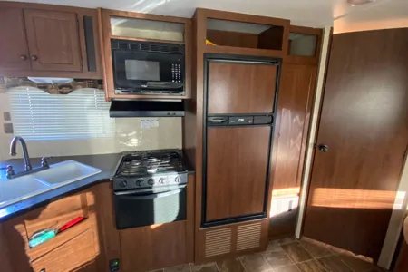 Super Awesome Deluxe Trailer