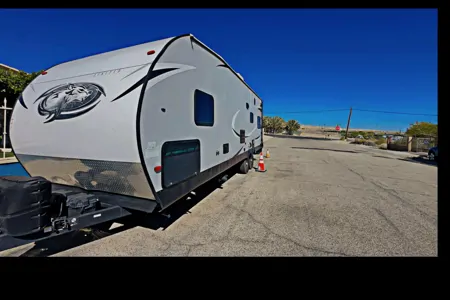 Hernan's Wolf pack Toy hauler