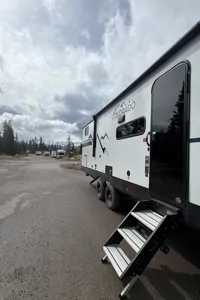 Olivia's Dutchmen Colorado 280BCH Travel Trailer
