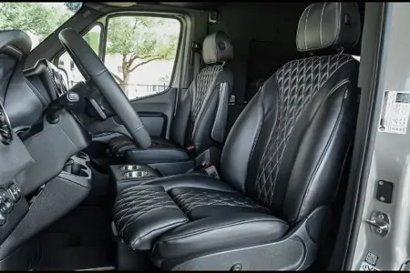 EXECUTIVE OFF ROAD SPRINTER
