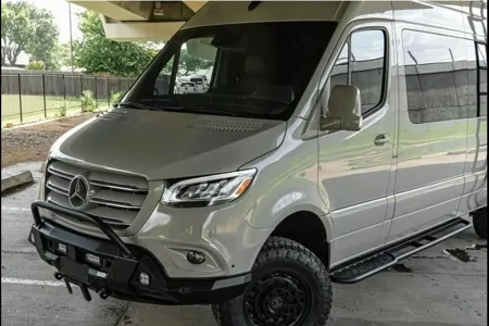 EXECUTIVE OFF ROAD SPRINTER