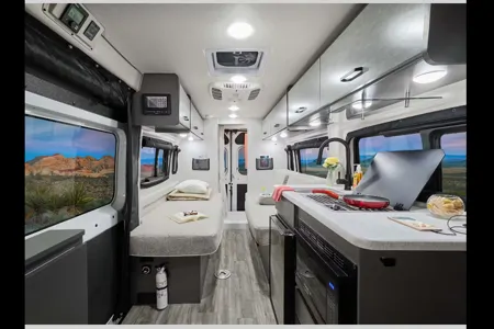 Escape Key Luxury Adventure Camper Van Rental – Palm Beach