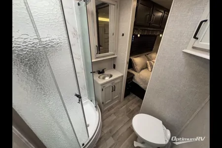 Family Fun Entegra Coach Odyssey 31f Class C