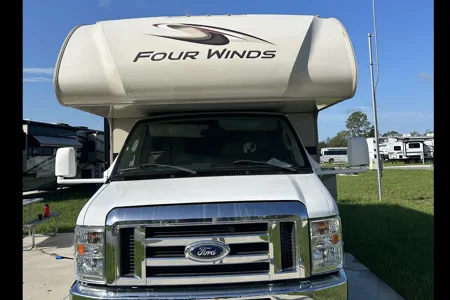 Martha!  Thor Motor Coach Four winds Class C