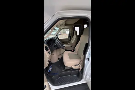 Thor Motor Coach Freedom Elite 22E Class C