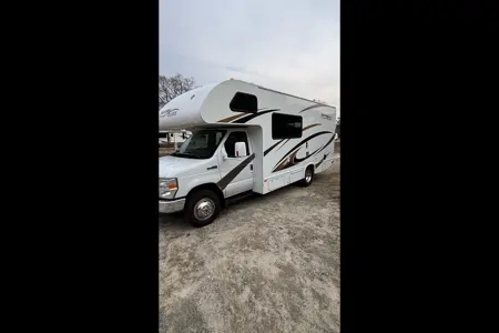 Thor Motor Coach Freedom Elite 22E Class C