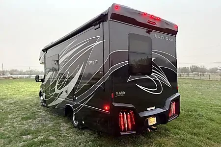 WiFi - Luxurious - Diesel - Great MPG