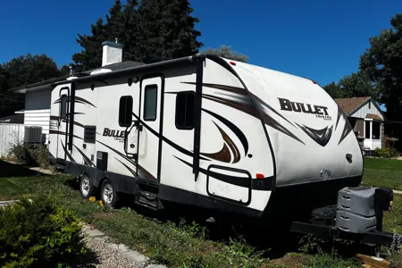 Kyle's Keystone Bullet Travel Trailer
