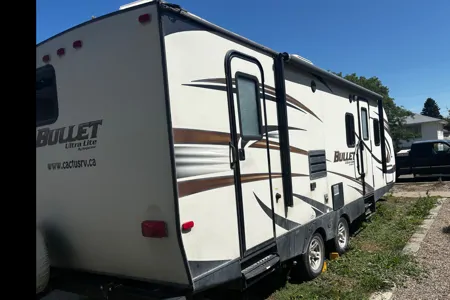 Kyle's Keystone Bullet Travel Trailer