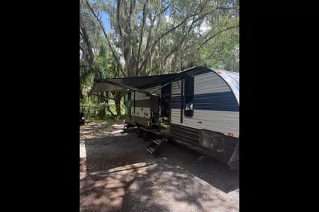Aunt Annie's Attic Forest River 26DBH Travel Trailer