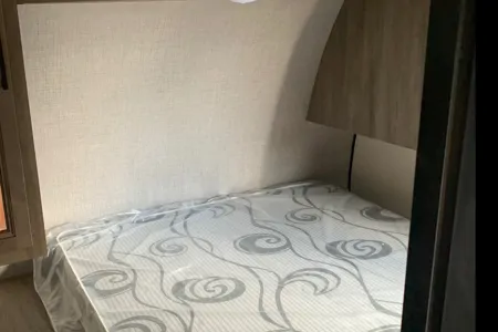 Starcraft 26BHS Travel Trailer