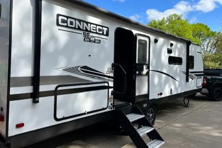RonnyBallgame's KZ Connect SE Travel Trailer