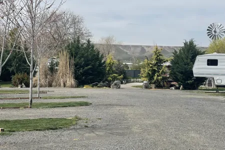 Mini Mountain Palace (MMP)