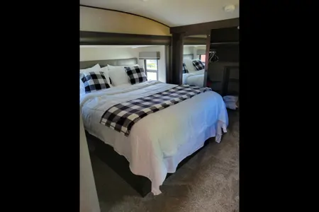 Grand Design 367BHS Fifth Wheel