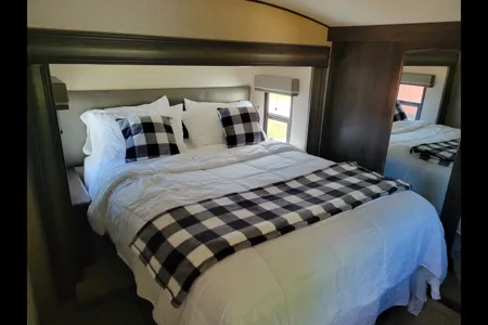 Grand Design 367BHS Fifth Wheel