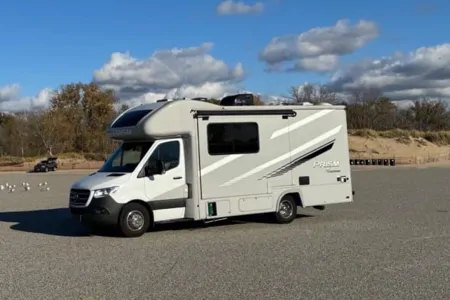 LAZ Life above zero - Mercedes Diesel 14MPG
