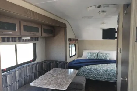 Wild North R pod hood river edition Micro Trailer