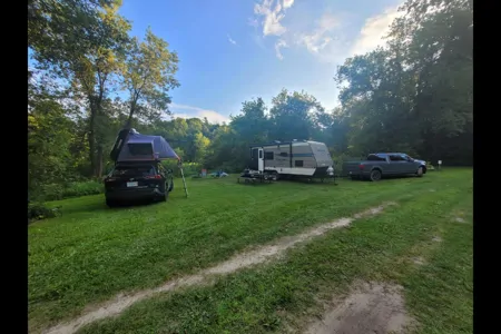 2021!! MOTORIZED FISHING BOAT! E-BIKES! MOVIE PROJECTOR! BBQs! Moe's KZ Sportsmen 190 Toyhauler