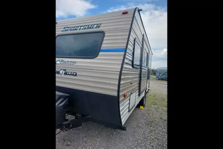 Clean KZ Sportsmen Travel Trailer