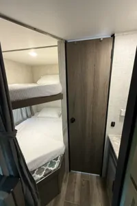 BRAND NEW RV! 2021 Gulf Stream RV Amer-Lite 24BH