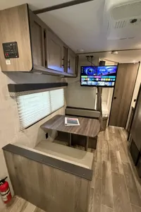 BRAND NEW RV! 2021 Gulf Stream RV Amer-Lite 24BH
