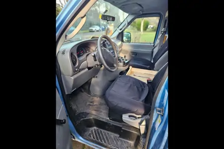 Jonathan's Ford E250 Campervan