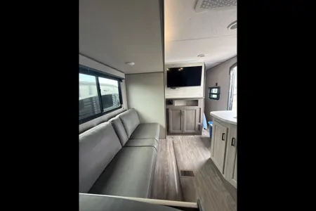 Owlternative RV’s Forest River Aurora 26bhs Travel Trailer