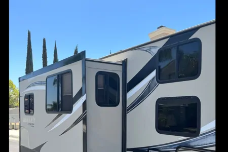 Destiny's Bullet on Wheels