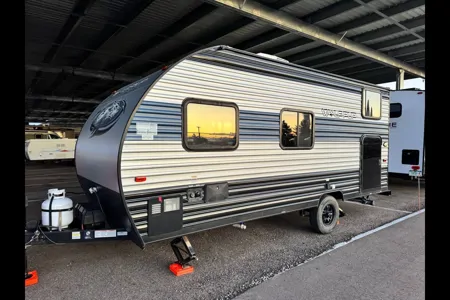 Wolf Pup – WINTERIZED - even SUV can tow