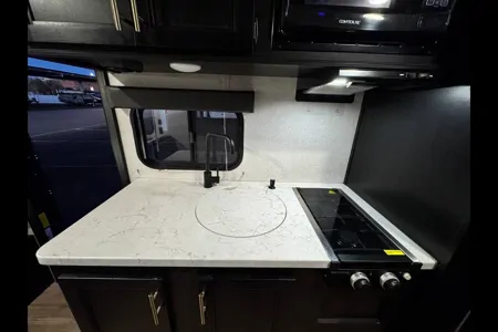 Wolf Pup – WINTERIZED - even SUV can tow